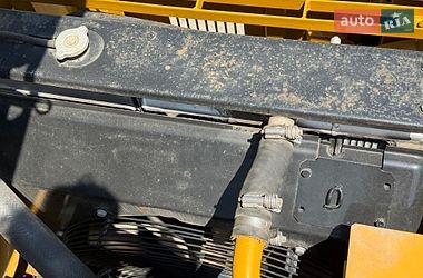 Гусеничный экскаватор Caterpillar 320 2019 в Ровно