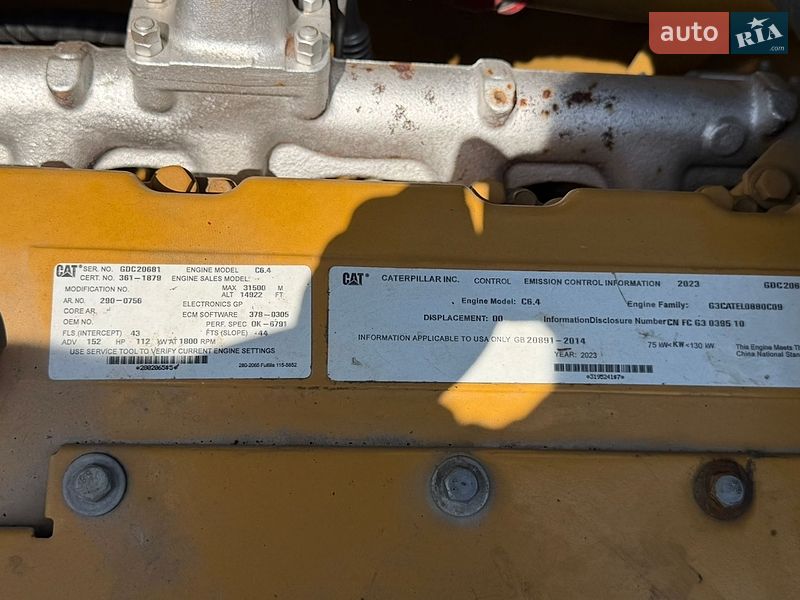 Гусеничный экскаватор Caterpillar 320 2019 в Ровно