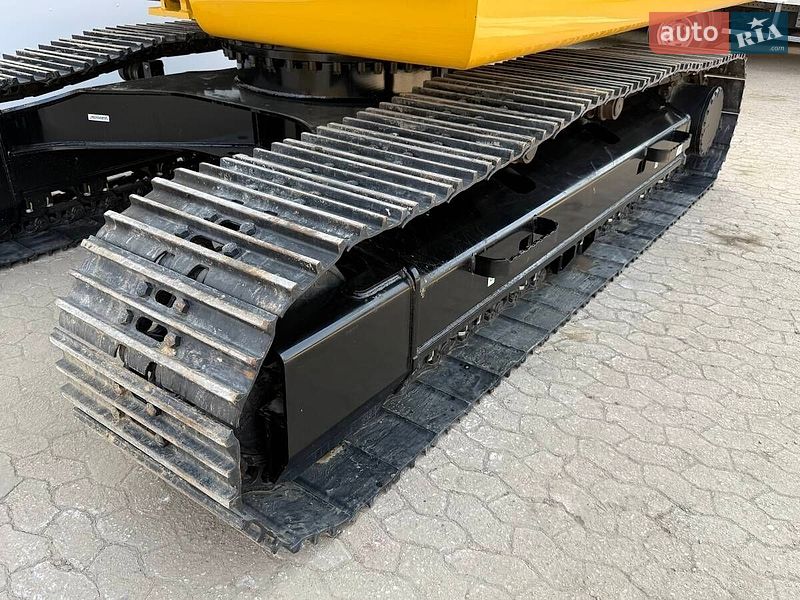 Гусеничный экскаватор Caterpillar 320 2026 в Тячеве