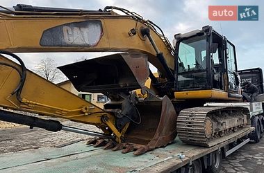 Гусеничный экскаватор Caterpillar 320C 2007 в Косове