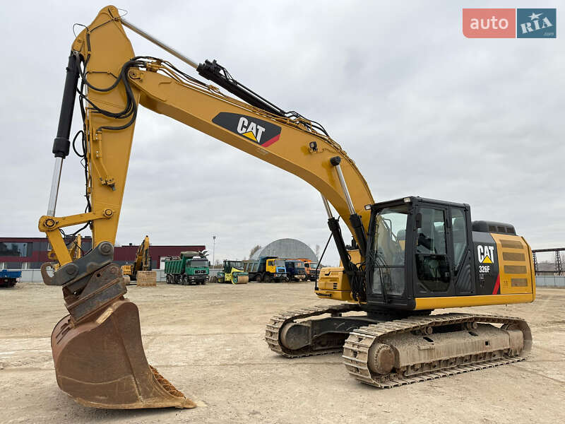 Caterpillar 326 2017