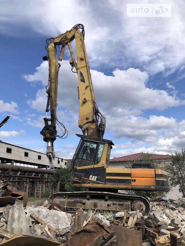 Гусеничный экскаватор Caterpillar 330 1999 в Запорожье