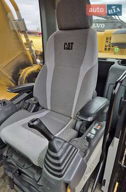 Гусеничный экскаватор Caterpillar 349 2018 в 