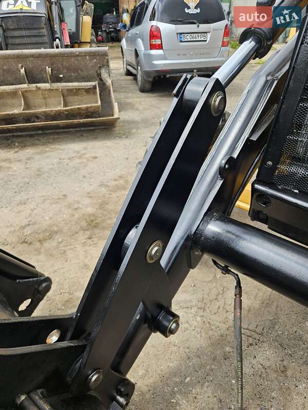 Экскаватор погрузчик Caterpillar 428 1999 в Львове