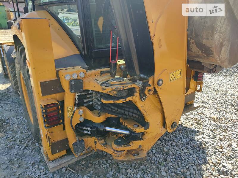 Экскаватор погрузчик Caterpillar 428F2 2018 в Киеве