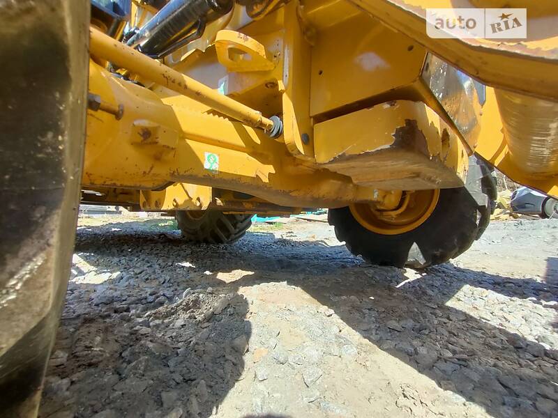 Экскаватор погрузчик Caterpillar 428F2 2018 в Киеве