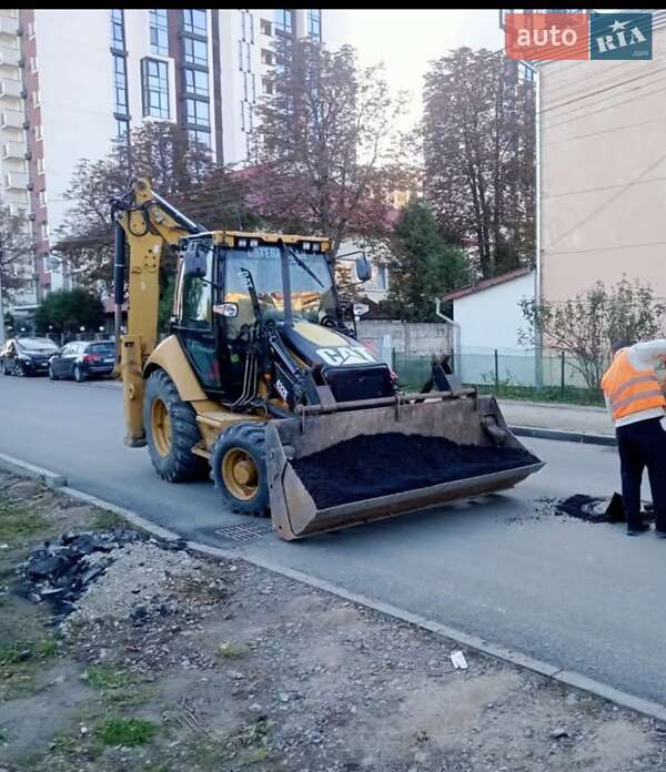 Екскаватор навантажувач Caterpillar 432 2007 в Івано-Франківську