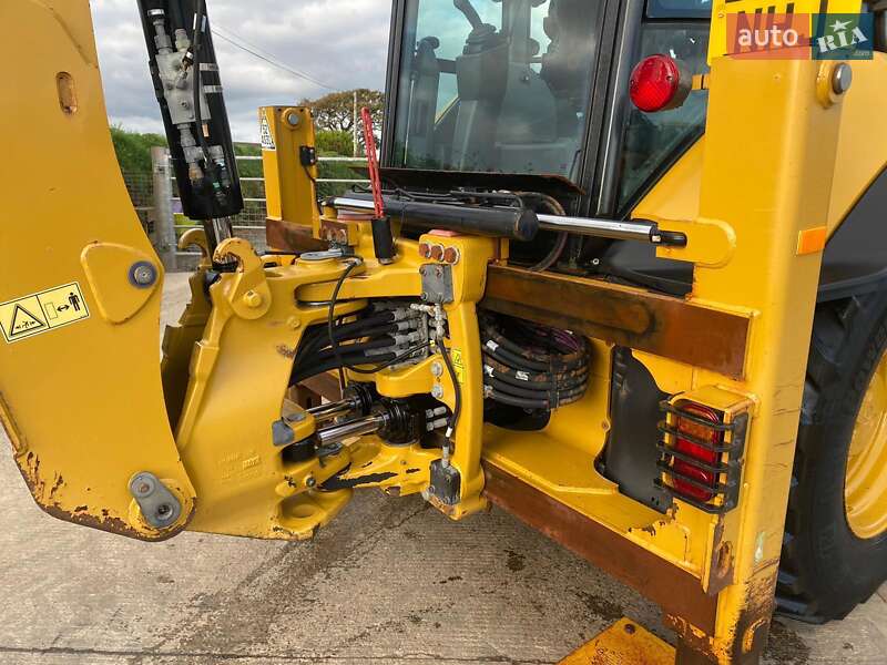 Экскаватор погрузчик Caterpillar 432 2017 в Киеве