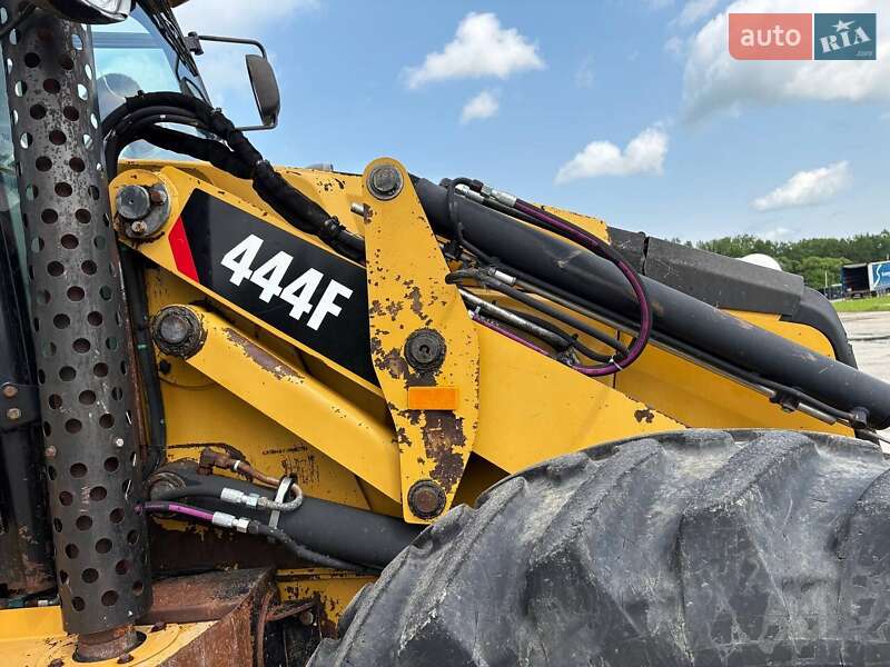 Экскаватор погрузчик Caterpillar 444 2014 в Львове