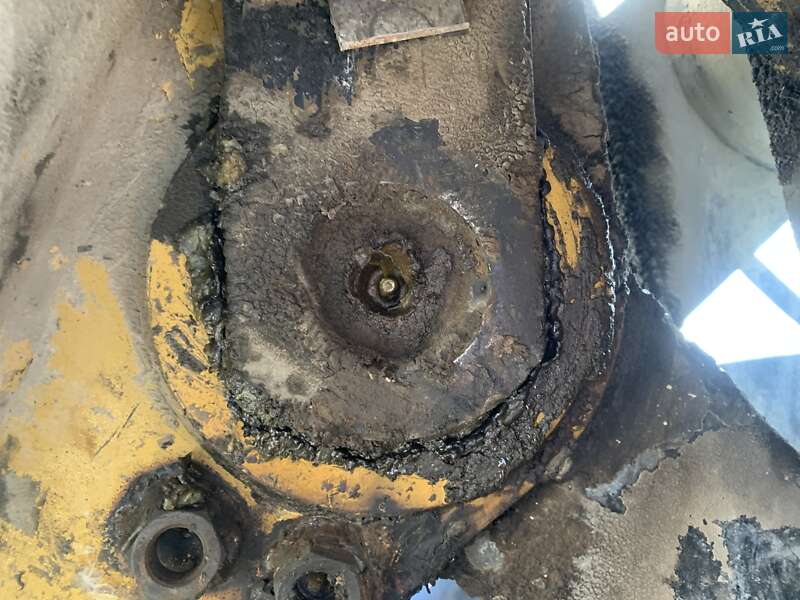 Фронтальні навантажувачі Caterpillar 930 2007 в Києві