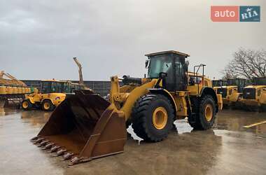 Фронтальні навантажувачі Caterpillar 972 2018 в Києві