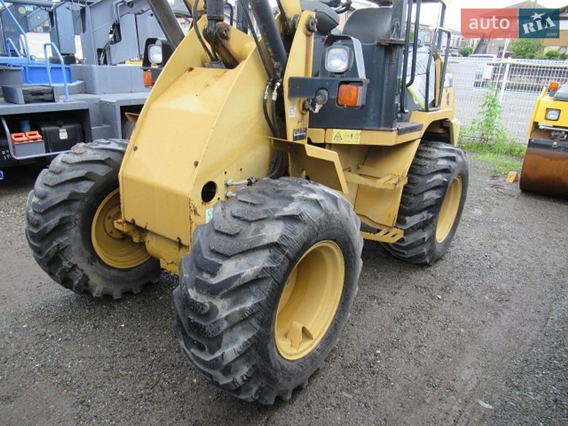 Фронтальні навантажувачі Caterpillar CAT 2007 в Одесі