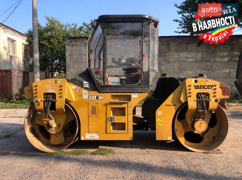 Caterpillar CB 2012