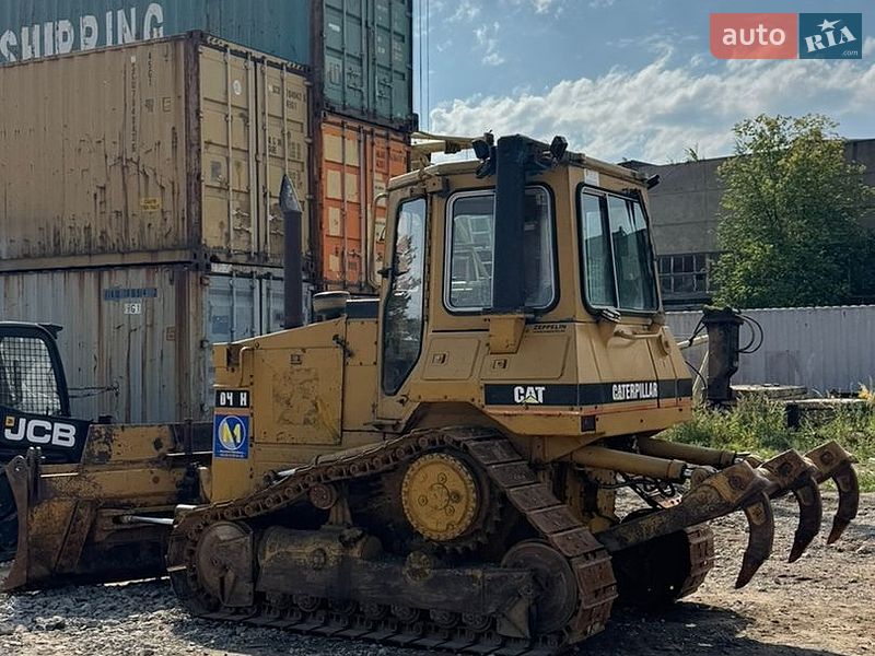 Бульдозер Caterpillar D4 1988 в Львове