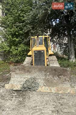 Бульдозер Caterpillar D5 2003 в 