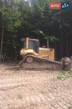 Бульдозер Caterpillar D6M 2000 в 