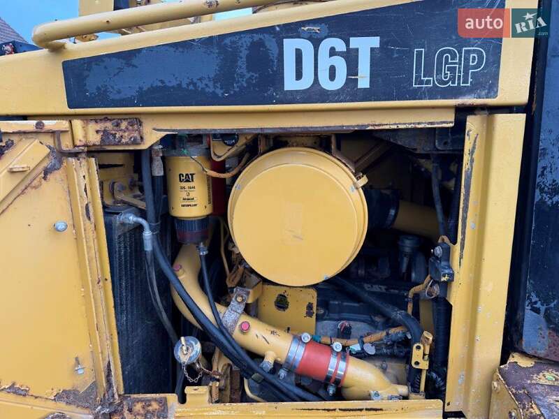 Бульдозер Caterpillar D6T 2011 в Киеве фото 12 Бульдозер Caterpillar D6T 2011 в Киеве