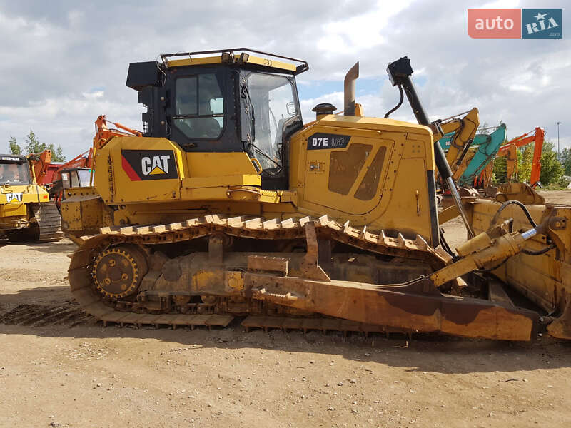 Бульдозер Caterpillar D 2011 в Одесі