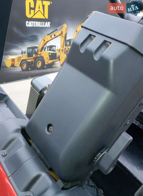 Вилочный погрузчик Caterpillar EP 2007 в Киеве