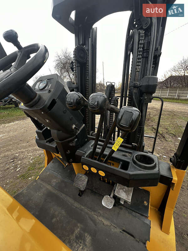 Вилочный погрузчик Caterpillar EP 2008 в Тернополе фото 9 Вилочный погрузчик Caterpillar EP 2008 в Тернополе