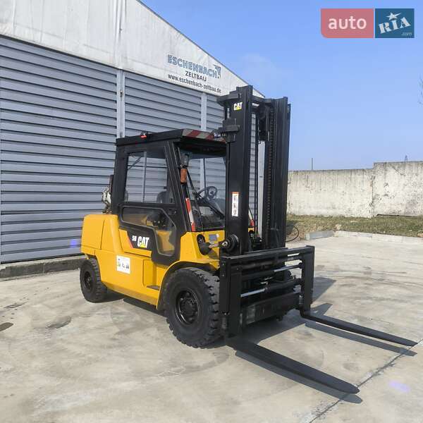 Вилочний навантажувач Caterpillar GP 2008 в Пустомитах
