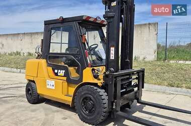 Вилочный погрузчик Caterpillar GP 2008 в Пустомытах