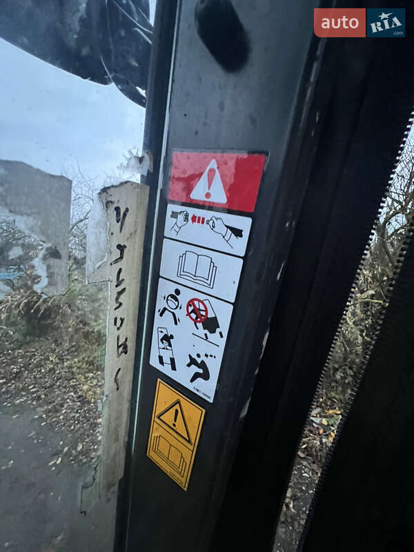 Вилочный погрузчик Caterpillar GP 2017 в Тернополе