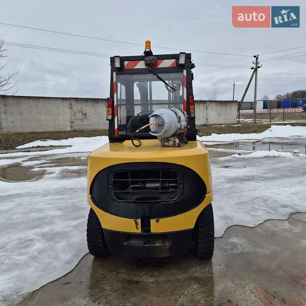 Вилочний навантажувач Caterpillar GP 2008 в Пустомитах