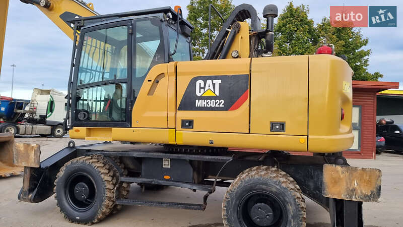 Колесный экскаватор Caterpillar MH 3022 2018 в Одессе