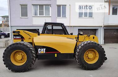 Телескопічні навантажувачі Caterpillar TH 330B 2006 в Хмельницькому