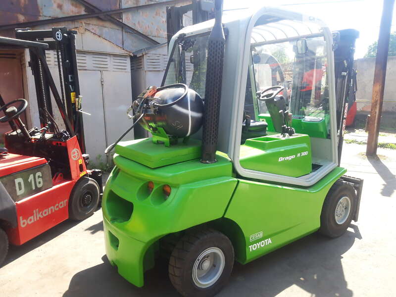 Вилочный погрузчик Cesab Drago 2009 в Львове