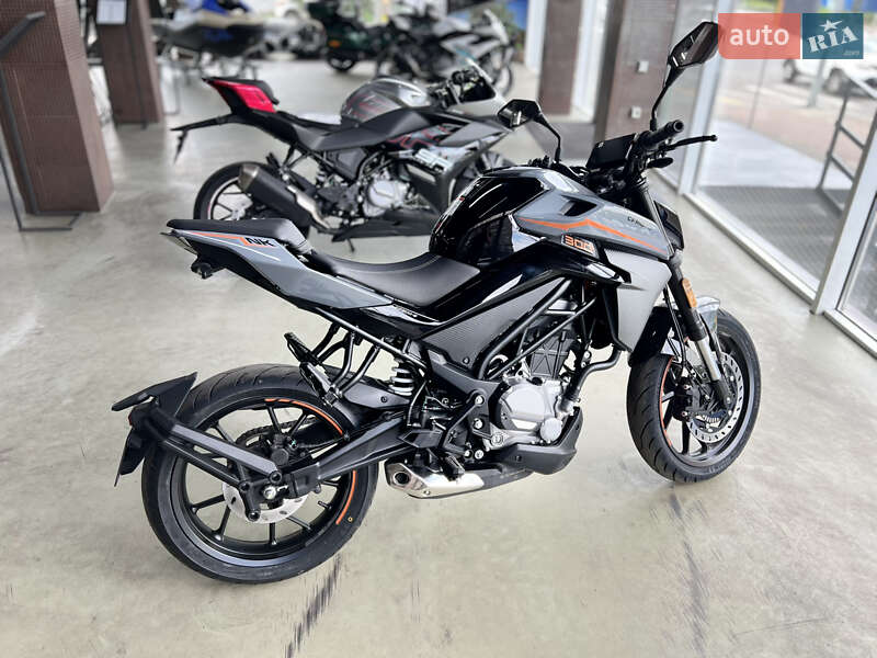 CFMOTO 300NK 2025