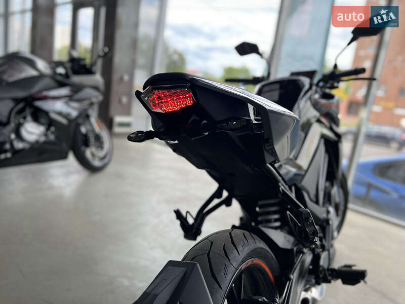 Мотоцикл Без обтекателей (Naked bike) CFMOTO 300NK 2025 в Киеве