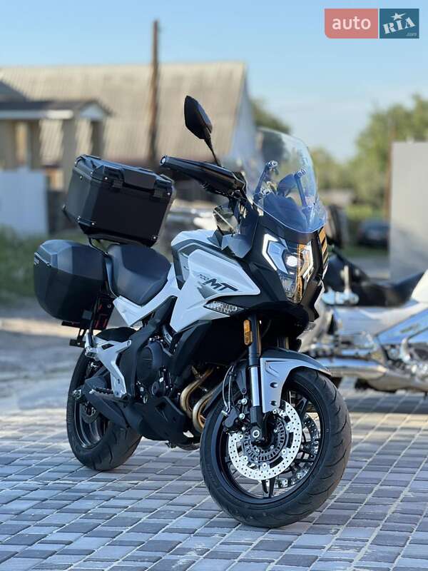 Мотоцикл Спорт-туризм CFMOTO 700MT 2025 в 