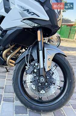 Мотоцикл Спорт-туризм CFMOTO 700MT 2025 в 
