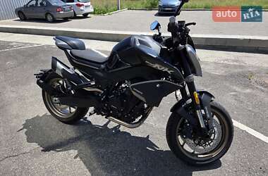 Мотоцикл Без обтекателей (Naked bike) CFMOTO 800NK 2025 в 