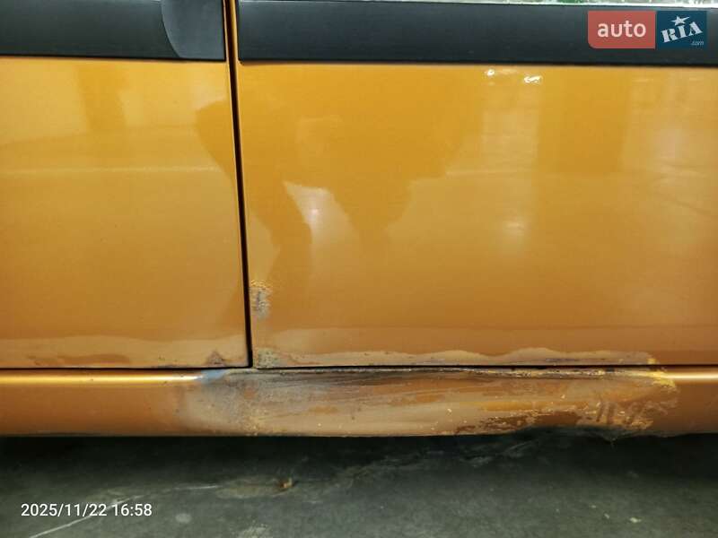 Хетчбек Chana Benni 2008 в Ужгороді