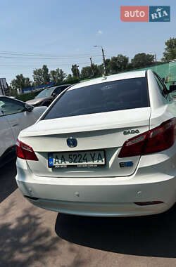 Седан Changan Eado 2017 в 