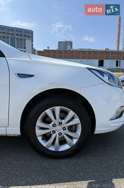 Седан Changan Eado 2017 в 
