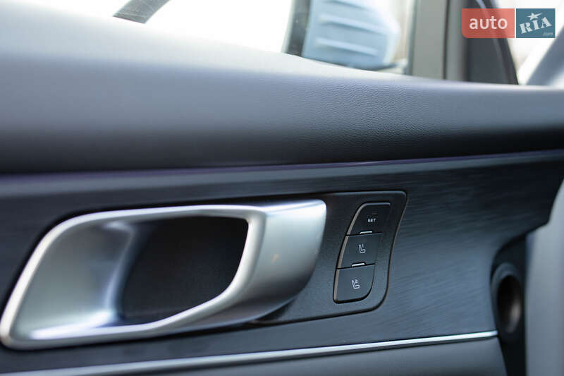 Позашляховик / Кросовер Changan Uni-K 2023 в Чернігові фото 25 Позашляховик / Кросовер Changan Uni-K 2023 в Чернігові