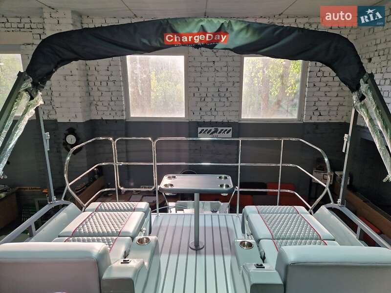Катер ChargeDay 740 Lounge 2023 в Днепре