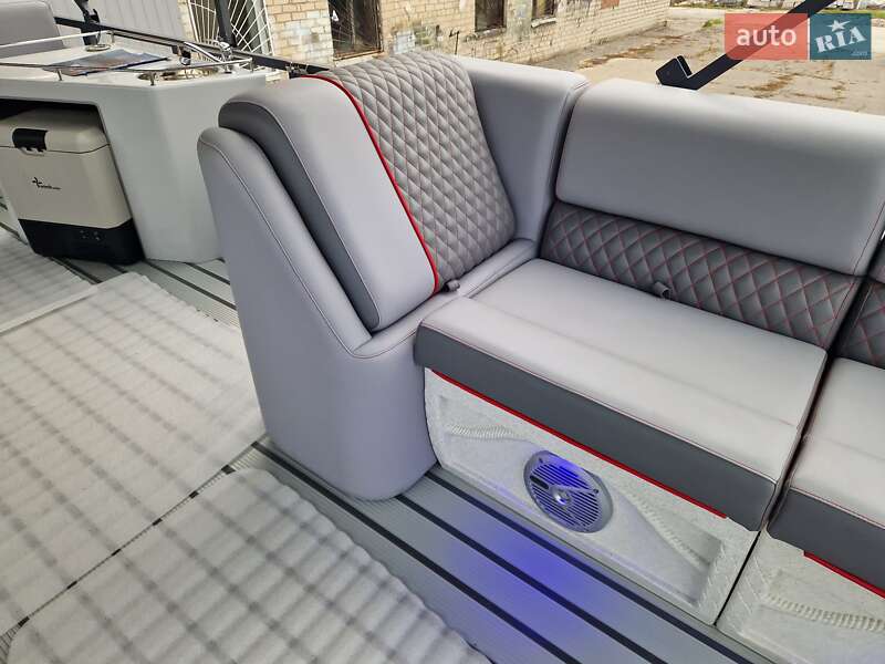 Катер ChargeDay 740 Lounge 2023 в Днепре