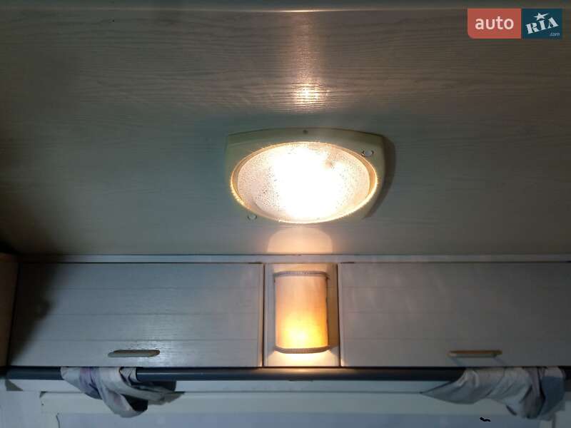 Прицеп дача Chateau 330 1989 в Краматорске фото 13 Прицеп дача Chateau 330 1989 в Краматорске