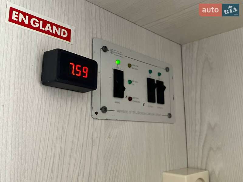 Прицеп дача Chateau 330 1989 в Краматорске фото 28 Прицеп дача Chateau 330 1989 в Краматорске