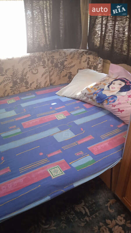 Прицеп дача Chateau 380 1983 в Олевске фото 11 Прицеп дача Chateau 380 1983 в Олевске