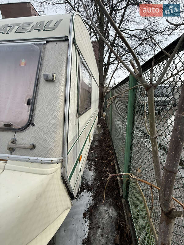 Прицеп дача Chateau 380 1992 в Киеве