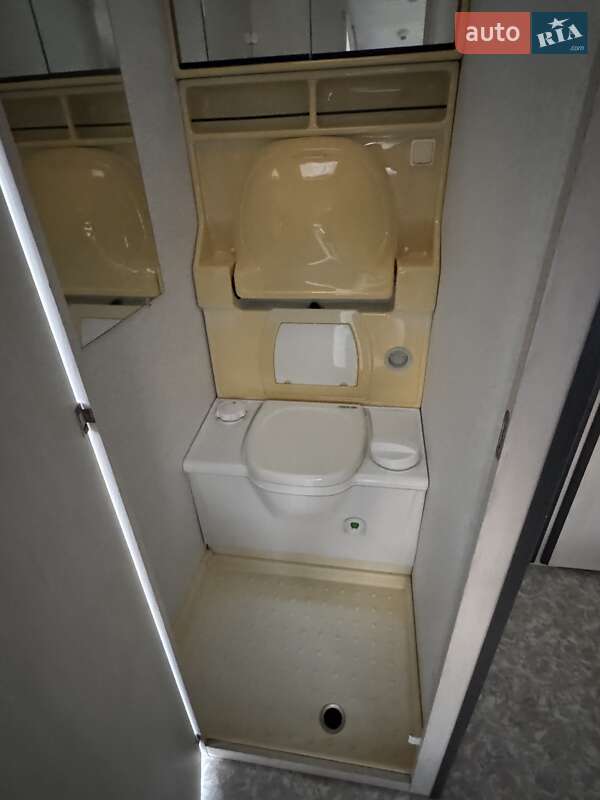 Будинок на колесах Chateau 390 1997 в Львові фото 9 Будинок на колесах Chateau 390 1997 в Львові