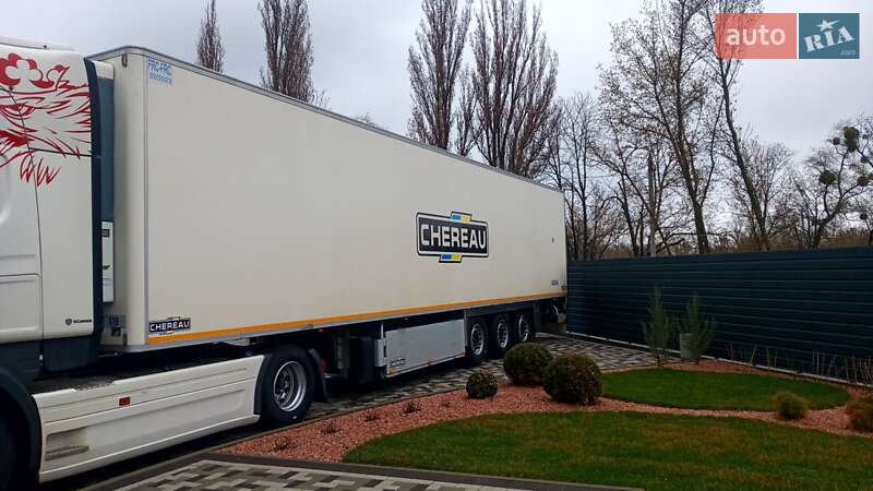 Рефрижератор напівпричіп Chereau 34 2011 в 