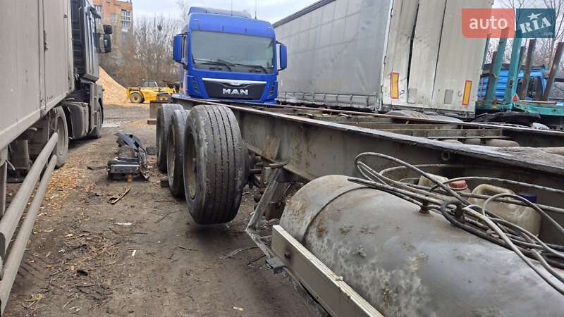 Шасси полуприцеп Chereau C 381 1998 в Ровно фото 8 Шасси полуприцеп Chereau C 381 1998 в Ровно