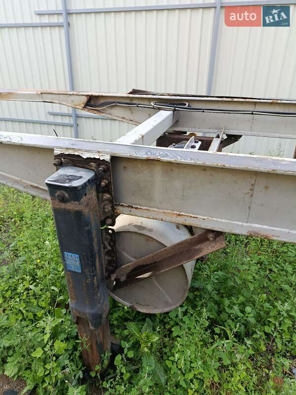 Шасси полуприцеп Chereau C38 1997 в Виннице фото 4 Шасси полуприцеп Chereau C38 1997 в Виннице